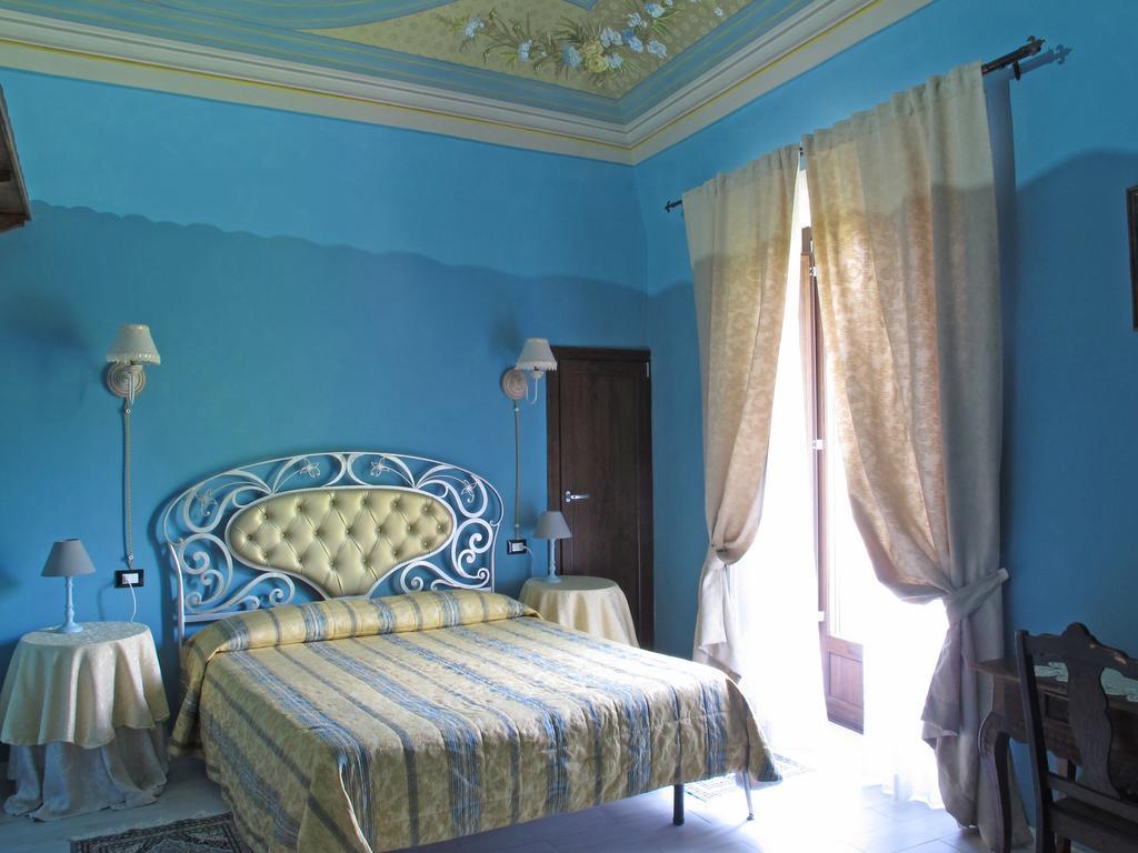מלון Calascio Palazzo Diamante מראה חיצוני תמונה